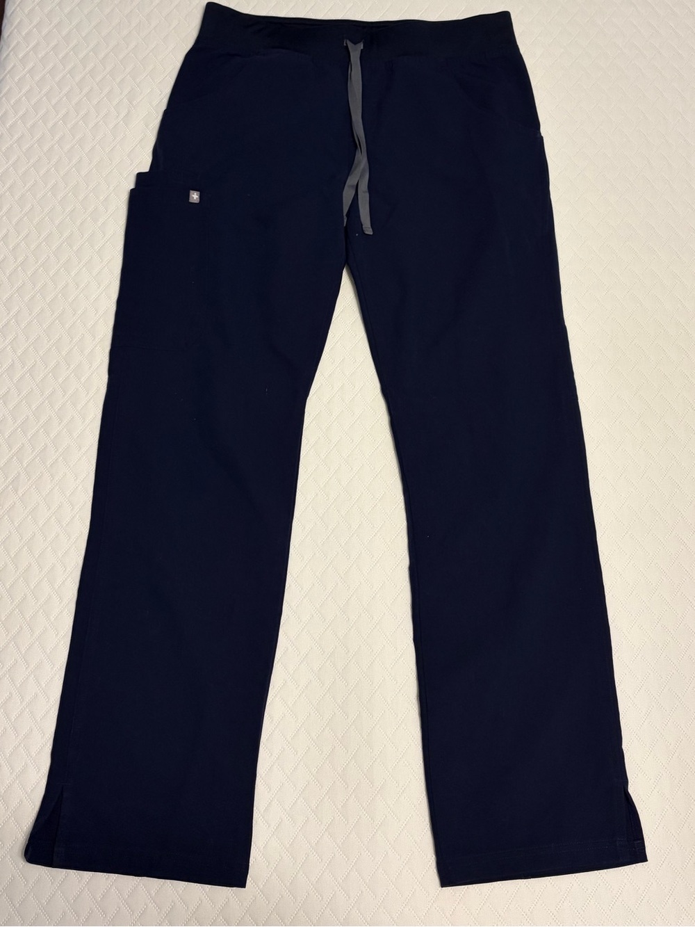 Medium Figs Women’s Navy Kade Cargo Pants